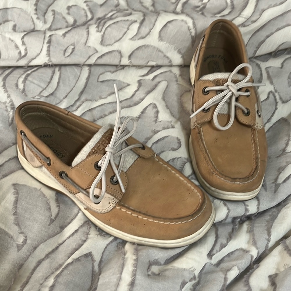 Tan Sperry Memory Foam
